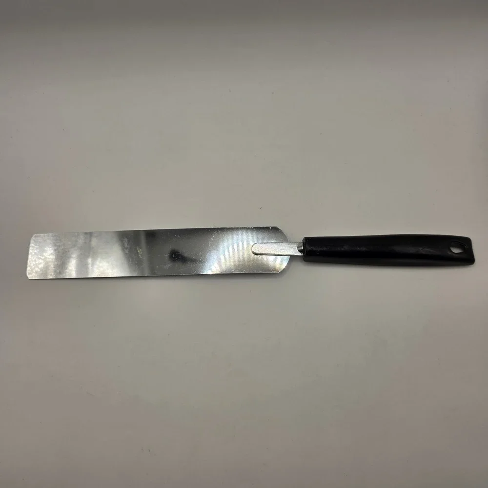 EKCO USA Vintage Offset Spatula Black Handle Stainless Steel Icing Knife 12.5 in